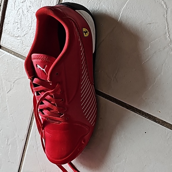 Puma red - Picture 2 of 3